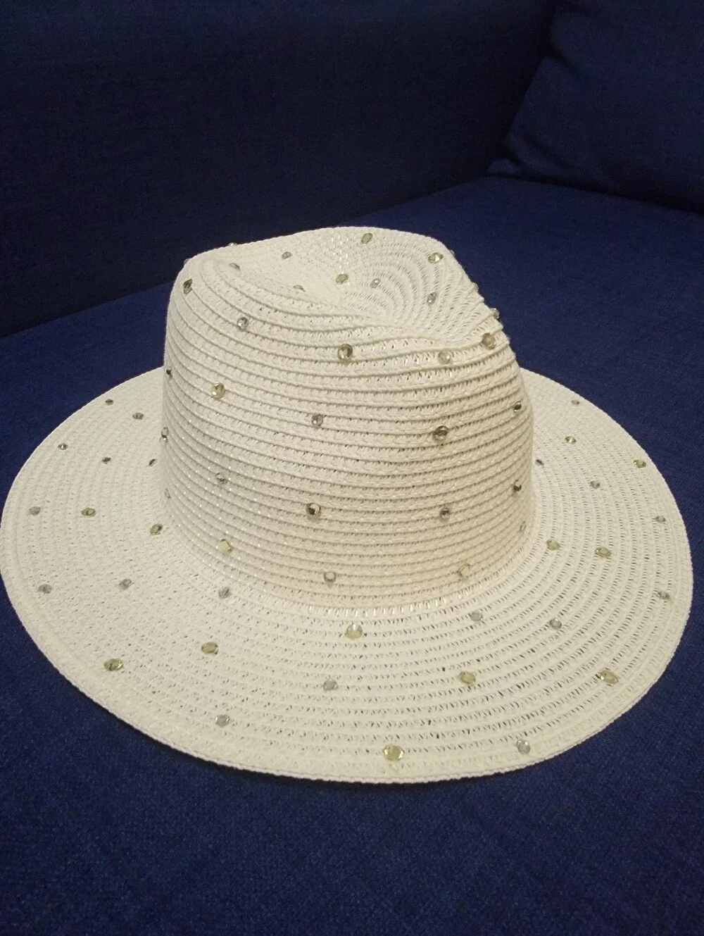 White Crystal-Embellished Straw Fedora Hat - Women